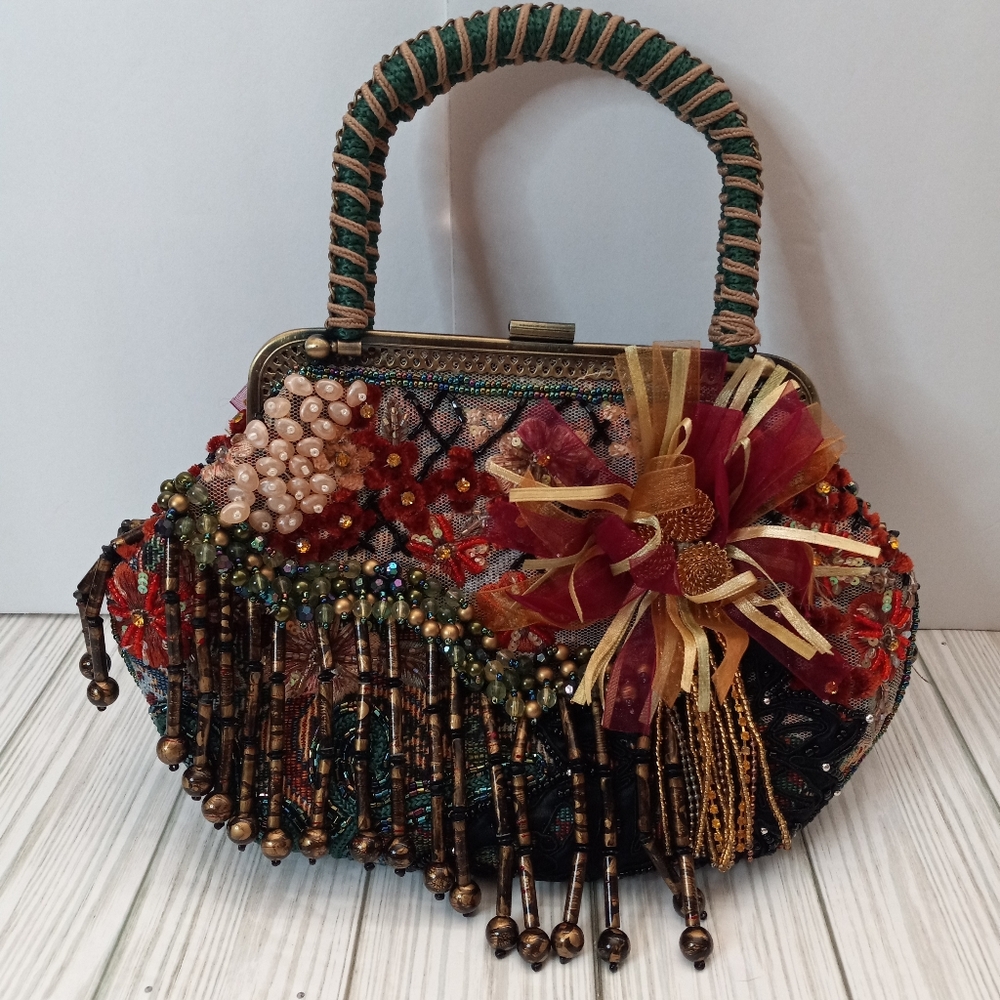 Vintage Chico’s Dahlia Ornate Kaleidescope Beaded Sequin Tapestry Handbag - Picture 5 of 13
